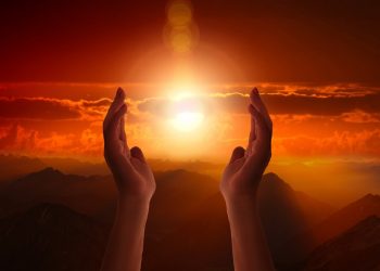 Força de vontade, força da oração, força da ação!